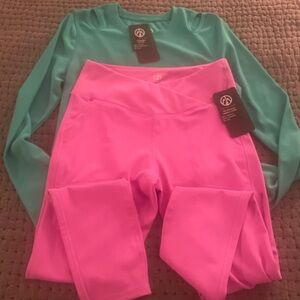 Move Theology Green Activewear Top & Pink Leggings Set